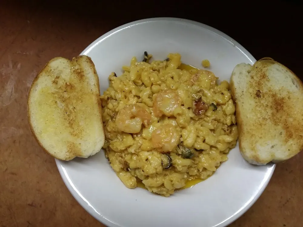 Seafood Mac & Cheese